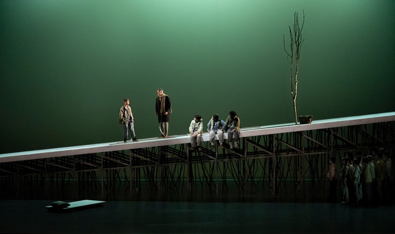 Comédiens et éclairages de spectacle